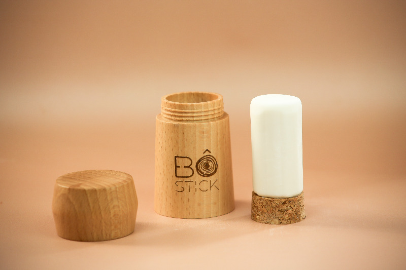 BÔ, LE DÉODORANT EN BOIS RECHARGEABLE ET GARANTI À VIE